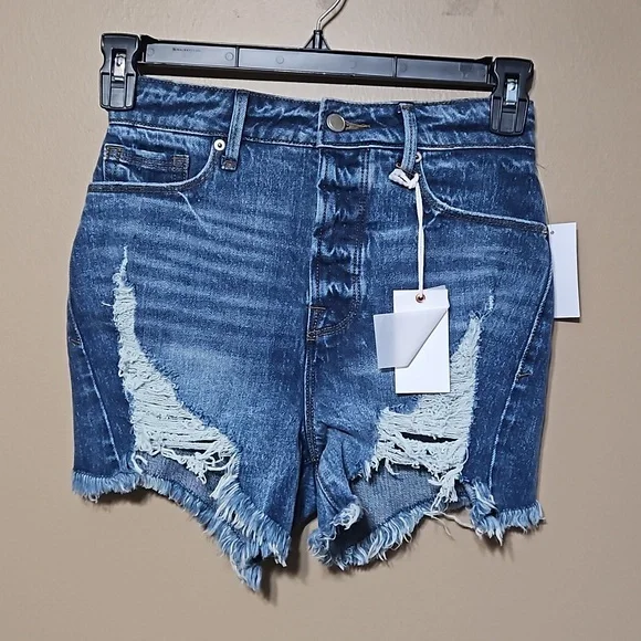 NWT Good American Denim Shorts - Picture 4 of 12